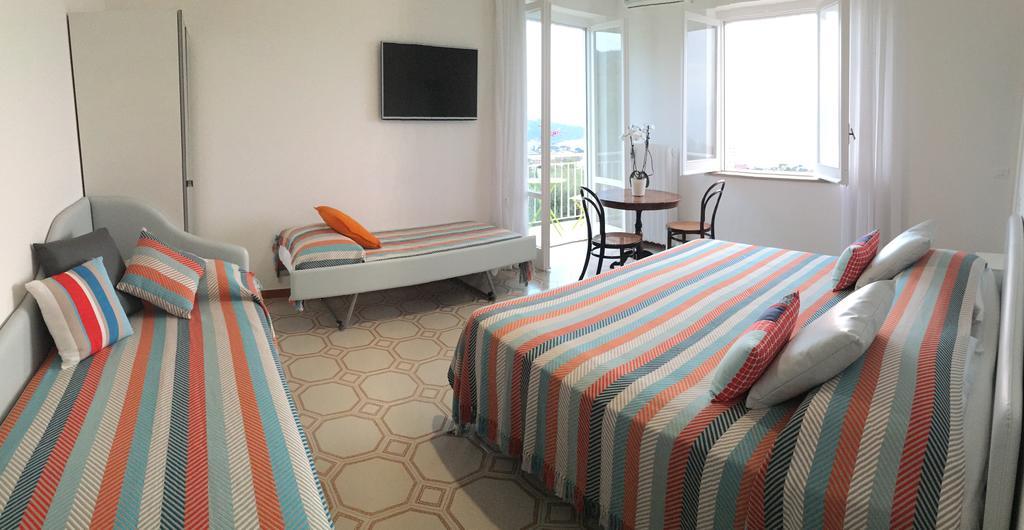Villa Sorrento Flats ภายนอก รูปภาพ