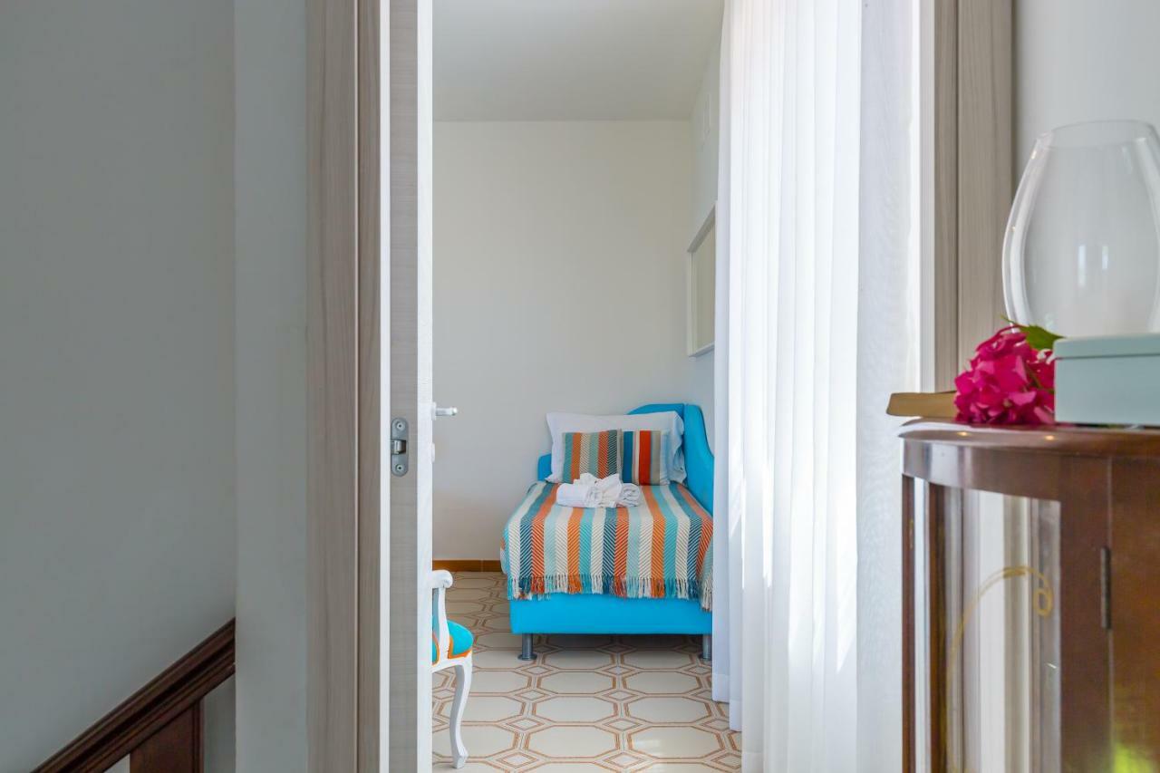 Villa Sorrento Flats ภายนอก รูปภาพ