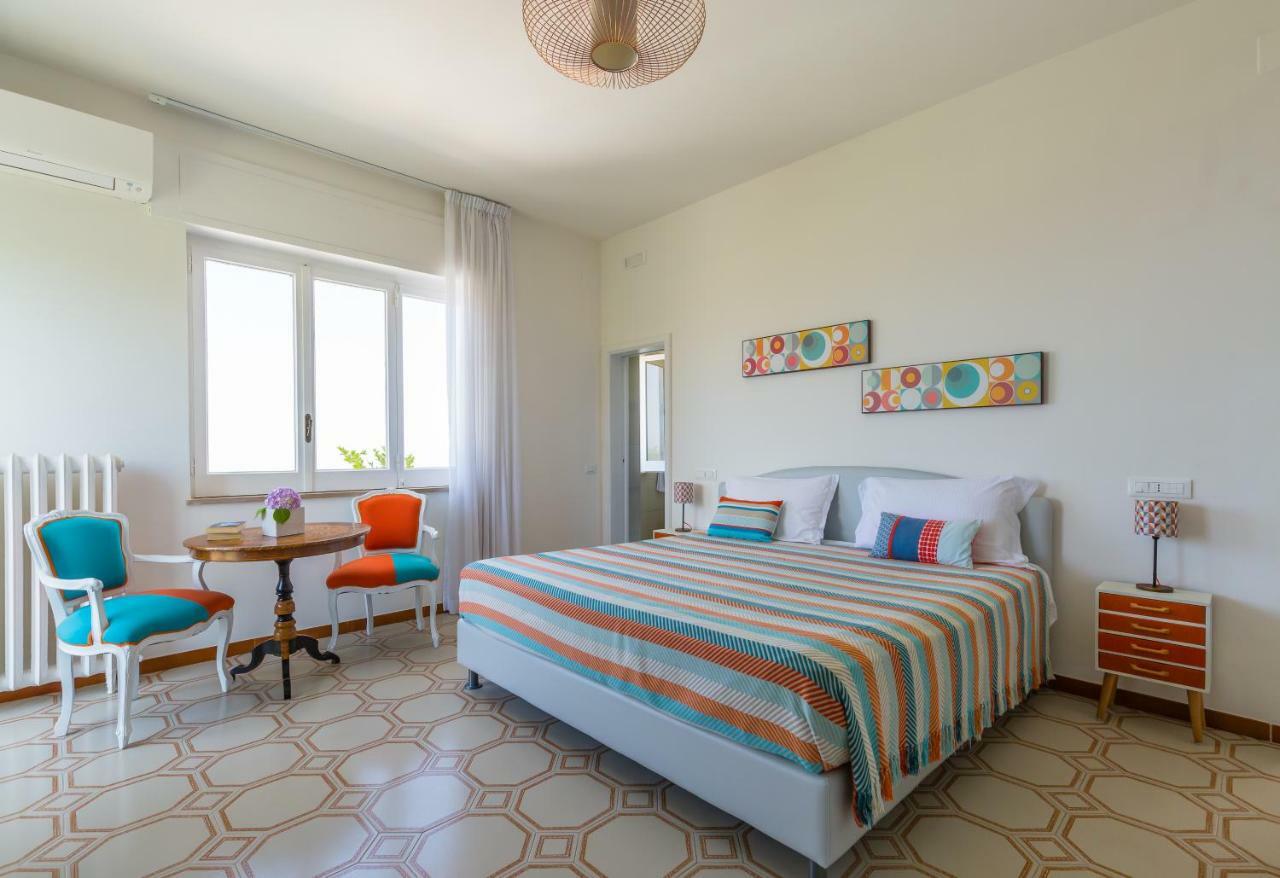 Villa Sorrento Flats ภายนอก รูปภาพ