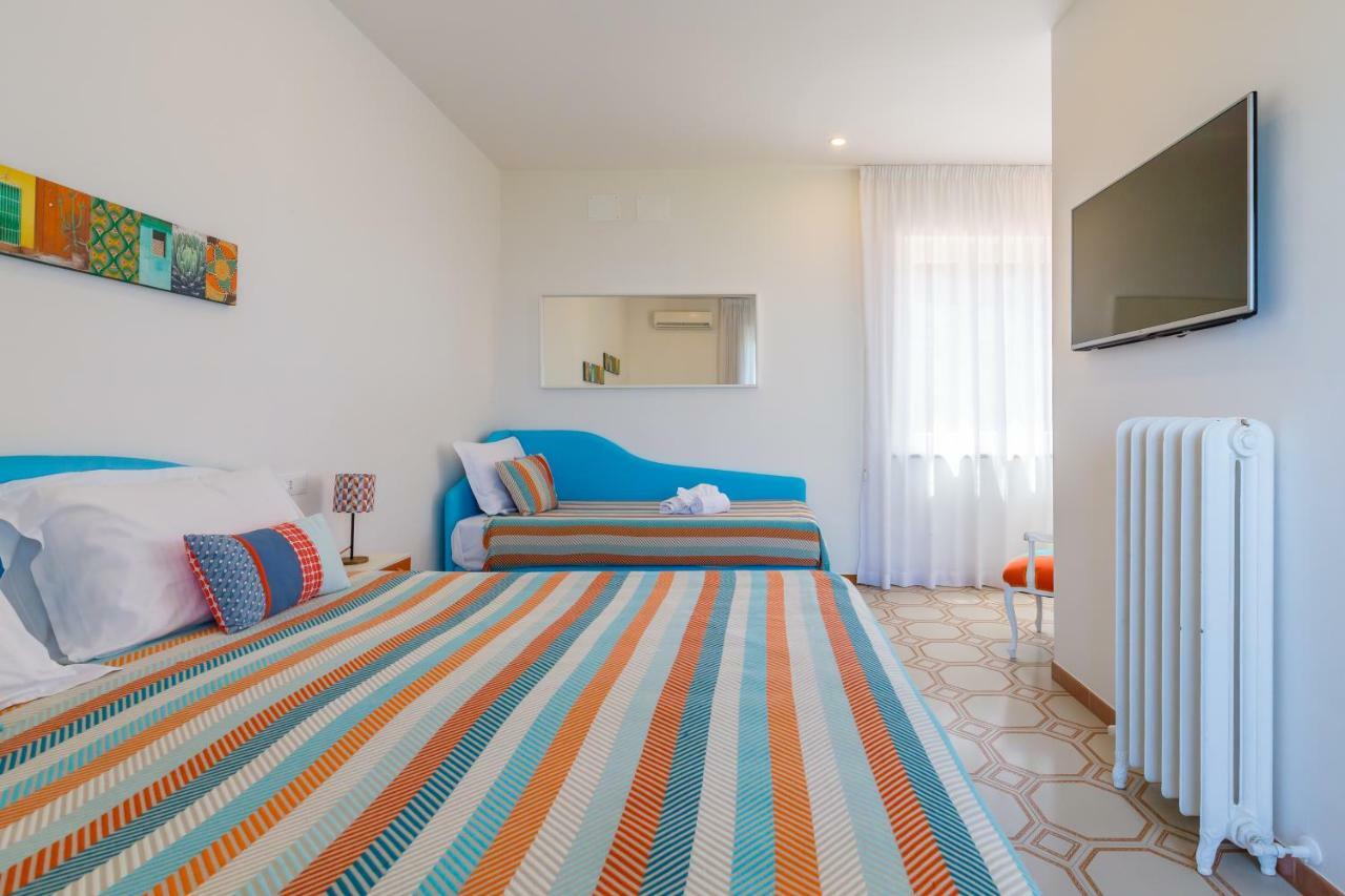 Villa Sorrento Flats ภายนอก รูปภาพ
