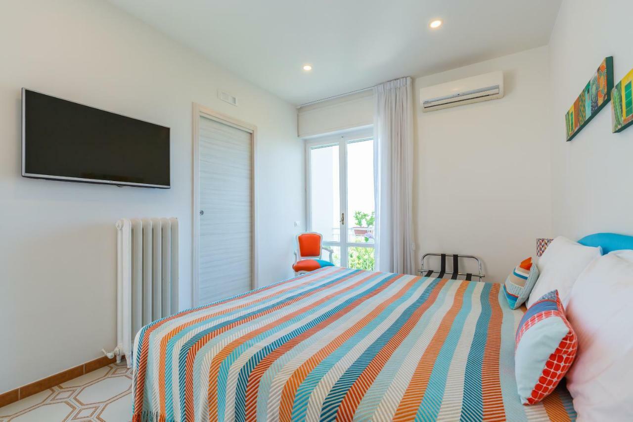 Villa Sorrento Flats ภายนอก รูปภาพ