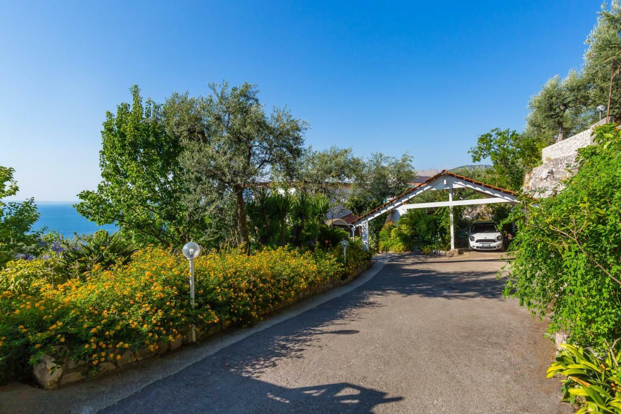 Villa Sorrento Flats ภายนอก รูปภาพ